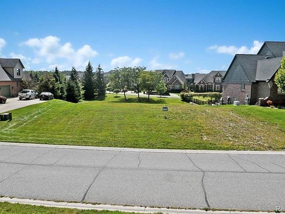 2nd image of 10539 Stoney Point Dr