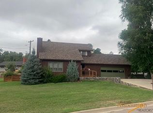 505 Berry Blvd, Rapid City, SD 57702
