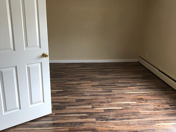 5th image of 19 Ivy League Ln