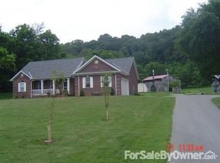 10778 Summer Shade Rd, Summer Shade, KY 42166
