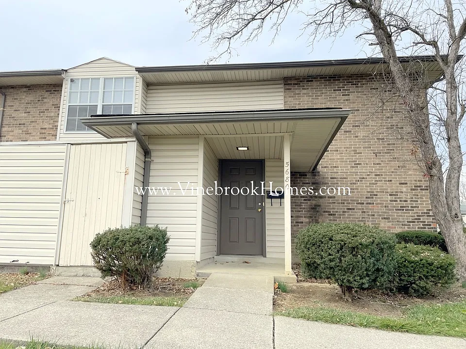 5680 Troy Villa Blvd