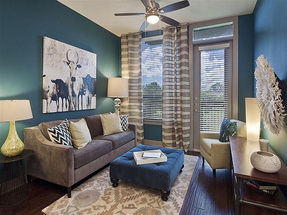 3rd image of 4527 N Lamar Blvd APT 1124