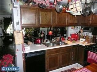 40 Medinah Dr, Reading, PA 19607