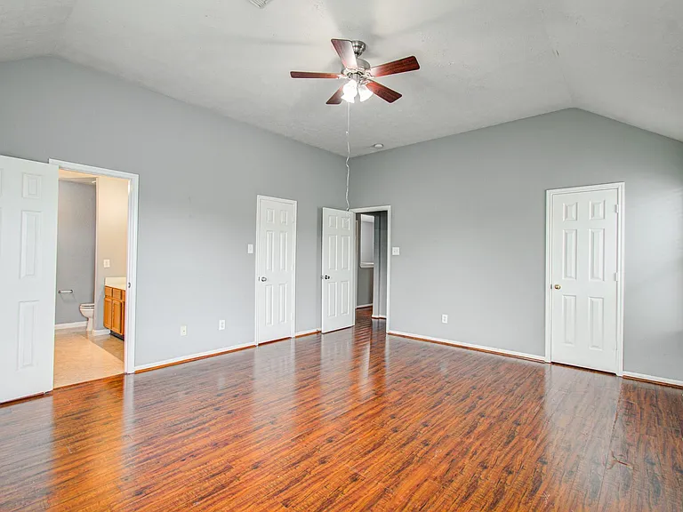 13963 Maximos Dr — Photo 22
