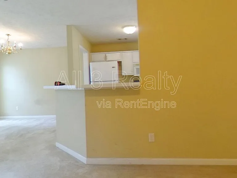 133 Harbour Lake Dr — Photo 4