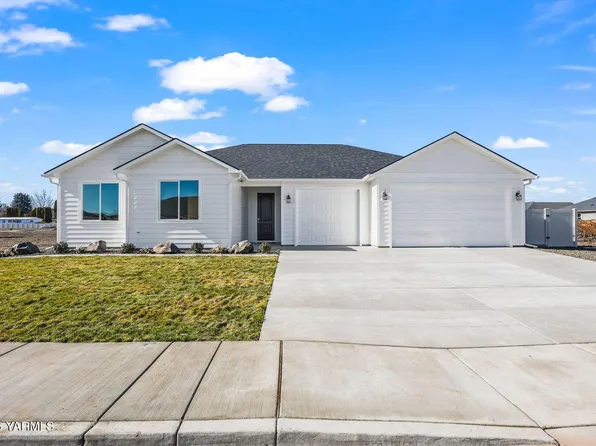 4601 W Oak Ave, Yakima, WA 98903