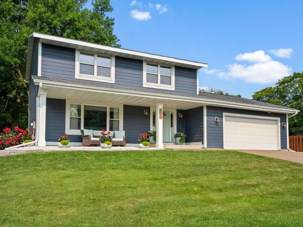 1802 Evergreen Ct, Woodbury, MN 55125