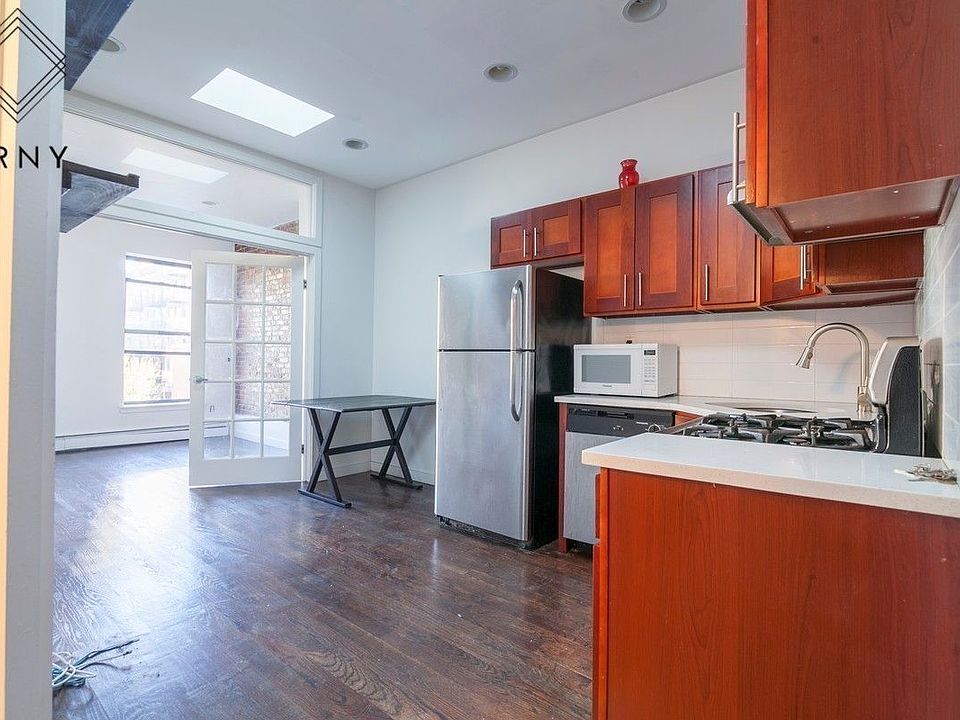 1st image of 188 Tompkins Ave #2