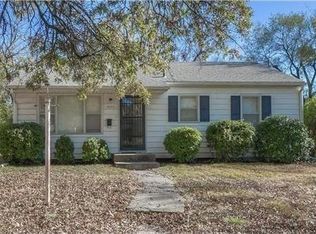 9005 Central St, Kansas City, MO 64114