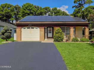 42 Twyford Lane, Manchester, NJ 08759