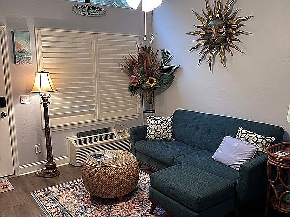 4th image of 42 Jacaranda Cay Ct #42