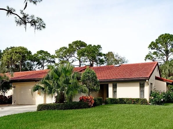 7843 Timberwood Cir #105, Sarasota, FL 34238