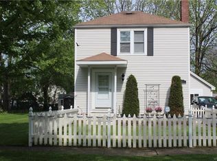 557 75th St, Niagara Falls, NY 14304