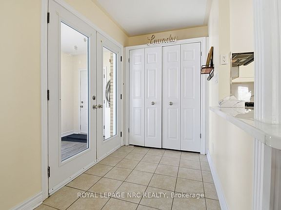 5th image of 6384 Montrose Rd