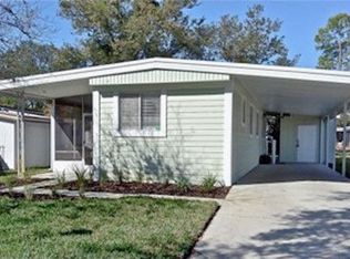105 Hickory Ln, Lake Helen, FL 32744