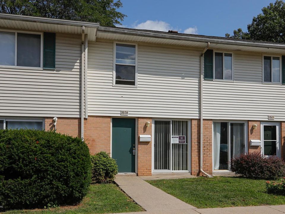 3520 Kenbrooke Ct-101