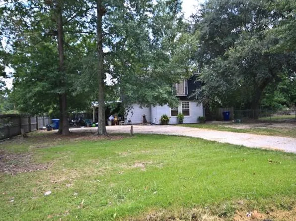 1404 Live Oak St #B, Slidell, LA 70460