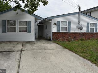 20 W Dory Dr, Little Egg Harbor, NJ 08087