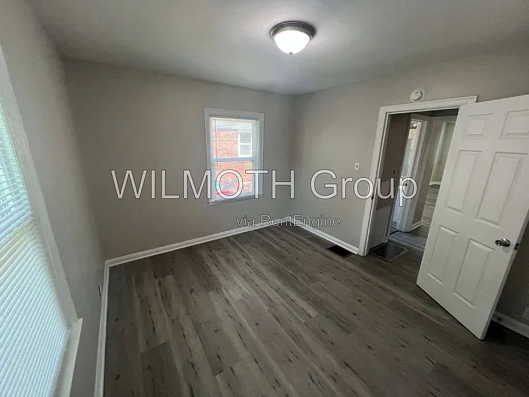614 N Moreland Ave — Photo 7