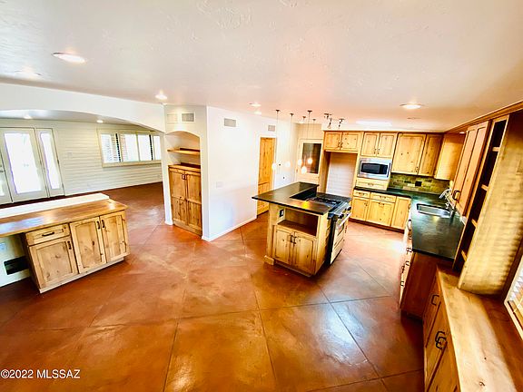 4th image of 4305 N Avenida Del Cazador