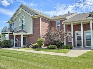 51797 Adler Park Dr W, Chesterfield, MI