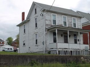 537 Cherry St, Roaring Spring, PA 16673