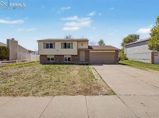 1230 Bayberry Dr, Colorado Springs, CO 80916