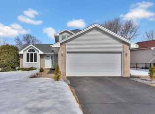 13080 Marigold St NW, Coon Rapids, MN 55448
