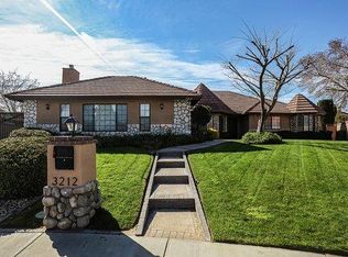 3212 Versailles Ct, Lancaster, CA 93536