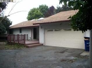 2287 Floyd Ln, Concord, CA 94520