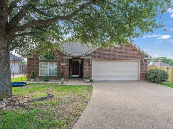 3300 Fredrick Ct, College Station, TX 77845