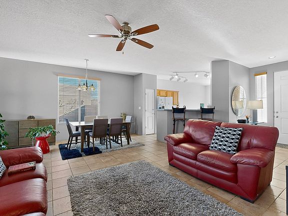 4th image of 3 Hunters Pass