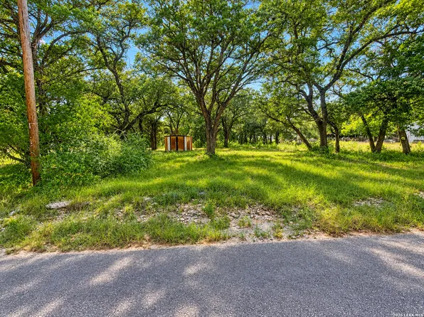 231 Florida Ave LOT 73-73, Lakehills, TX 78063