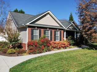 305 Chelsea Ln, Clinton, TN 37716