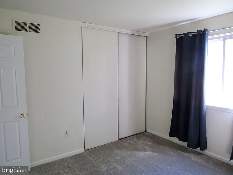 244 Florence Dr — Photo 16