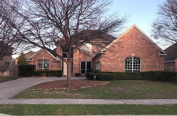 1st image of 412 Parkview Dr