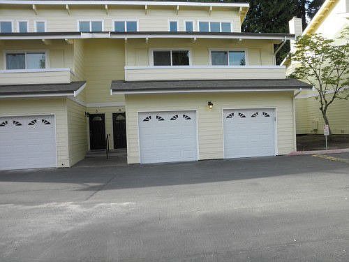 1st image of 14620 NE 51st Pl APT B4