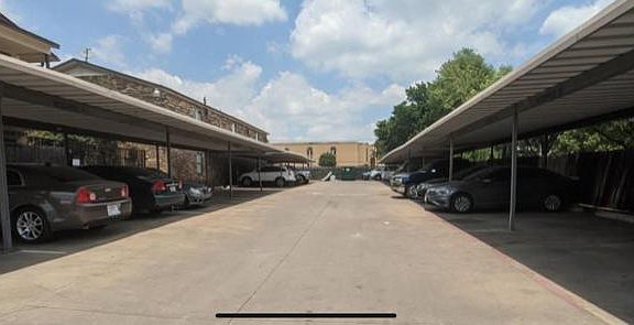 4th image of 1810 N Garrett Ave APT 305