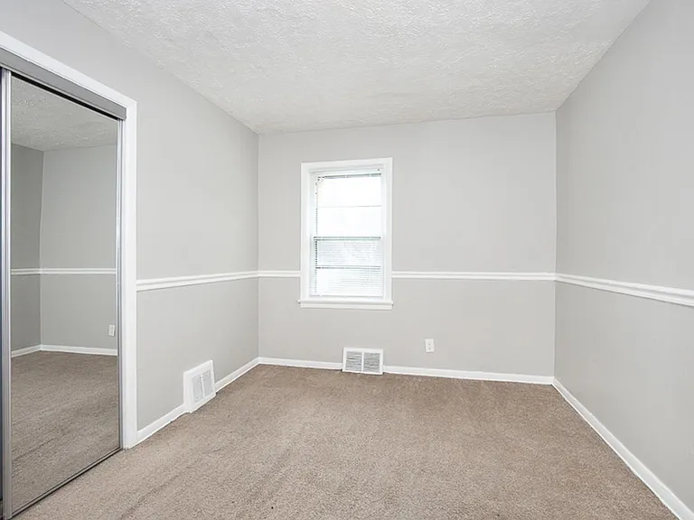 12912 Silver Rd — Photo 14