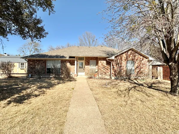 3004 Sundown Ln, Copperas Cove, TX 76522