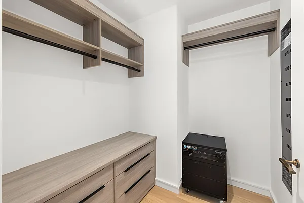 Rented by Compass | media 7