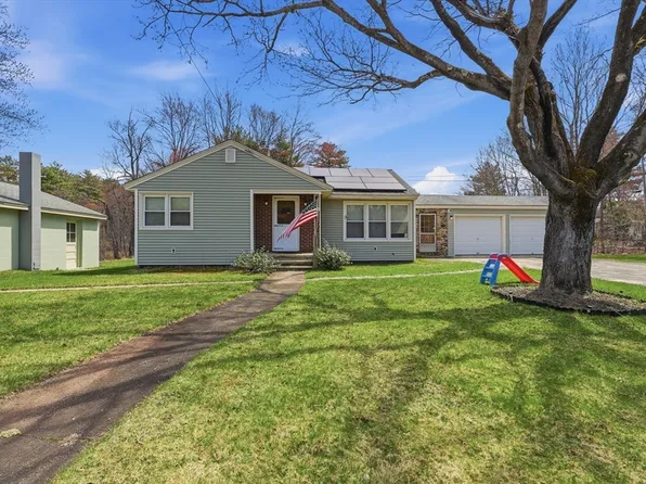 218 Airport Rd, Gardner, MA 01440