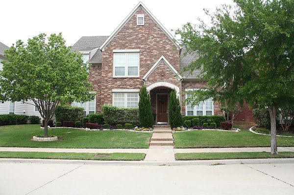 1st image of 1809 Auburn Dr