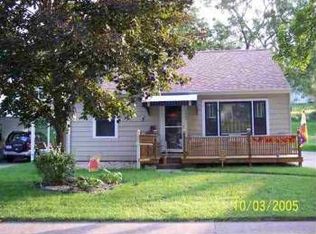 1726 Adair St, Dubuque, IA 52001