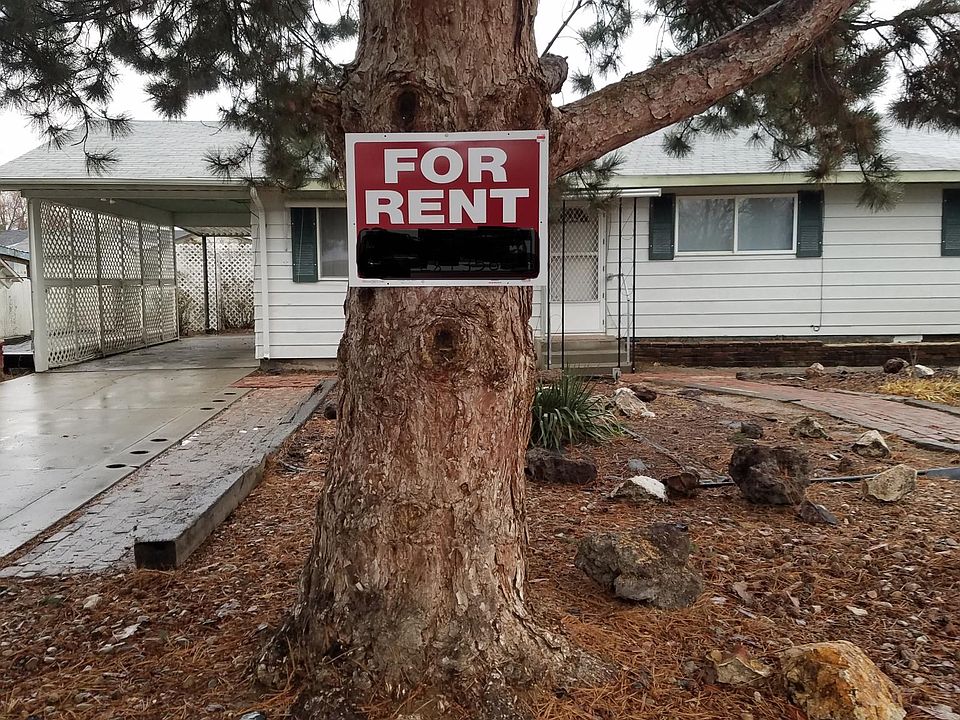 1st image of 315 16th Ave N