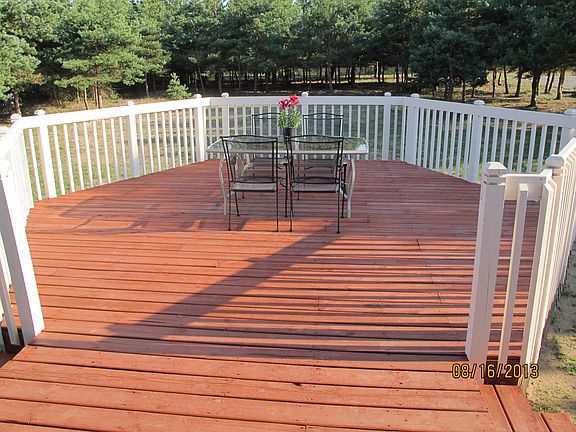 Beautiful Back Deck 