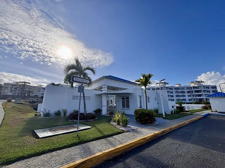Cond Costa Esmeralda D-302 — Photo 19