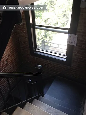 Rented by Compass | media 39