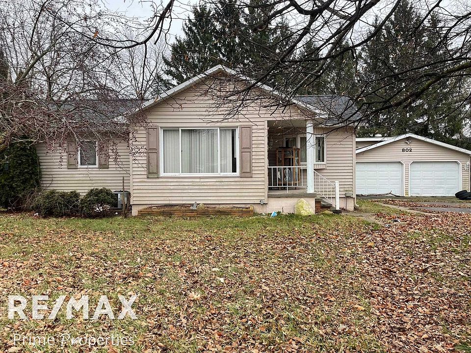 1st image of 802 N Cass Ave
