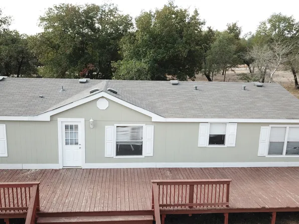 48 PATTON RD, Somerset, TX 78069